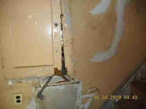 5911 Eastlawn (31)_m.jpg